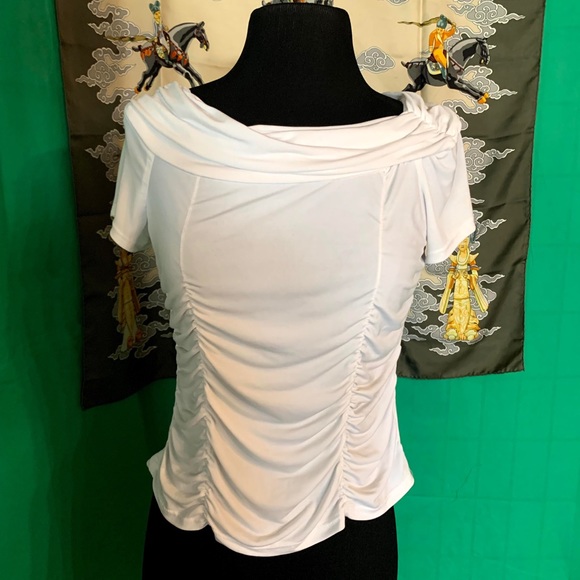 Girl code white short sleeve size medium shirt - Picture 1 of 8